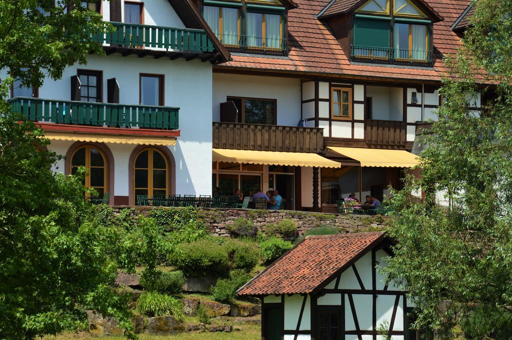Seehotel Gut Duernhof Rieneck Dış mekan fotoğraf